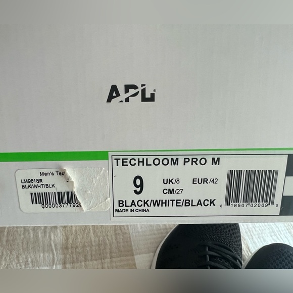 APL Sneakers Techloom Pro - Women’s Size 10.5- Unisex - Black/White - NWT - Picture 6 of 9